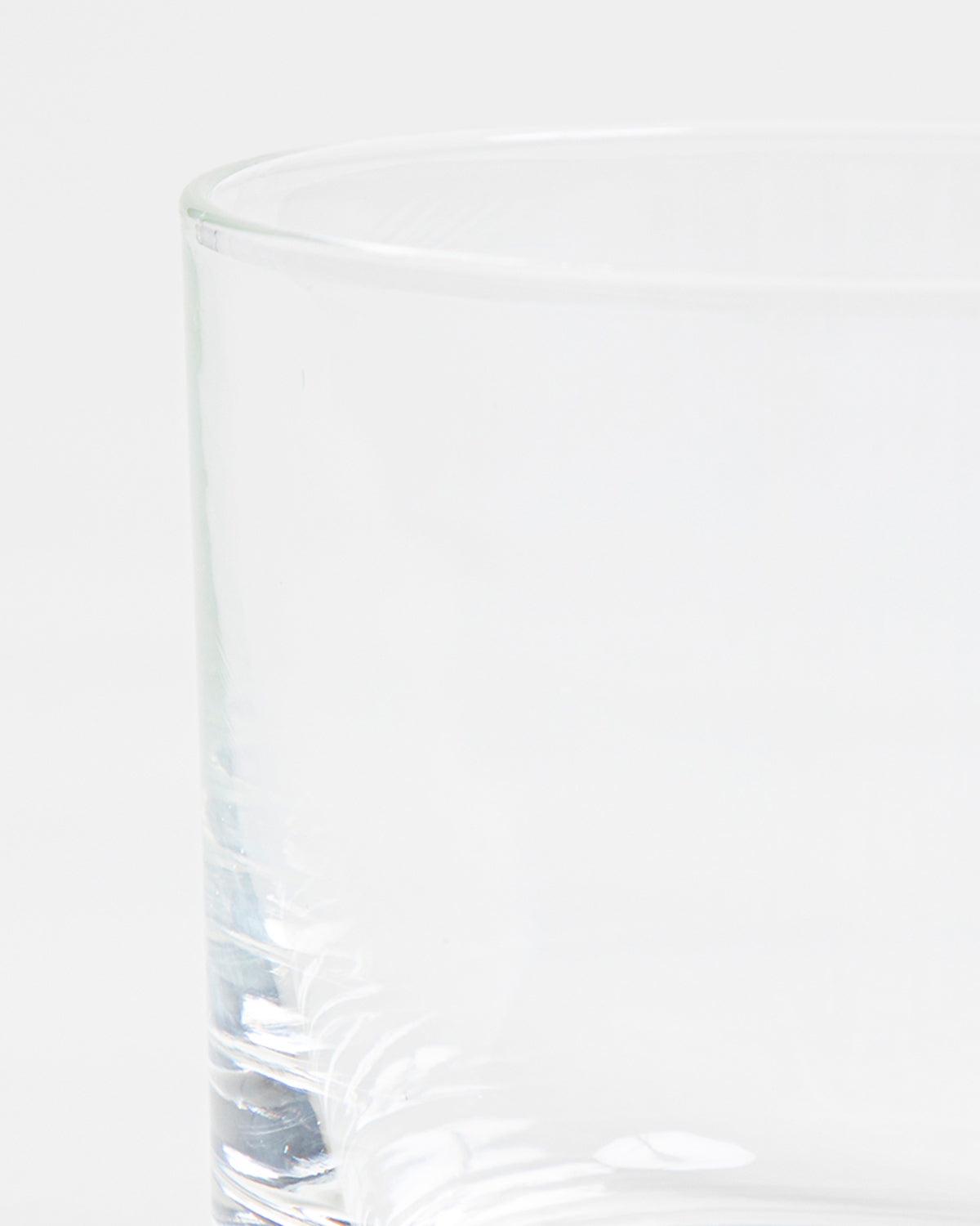 HEAT RESISTANT GLASS