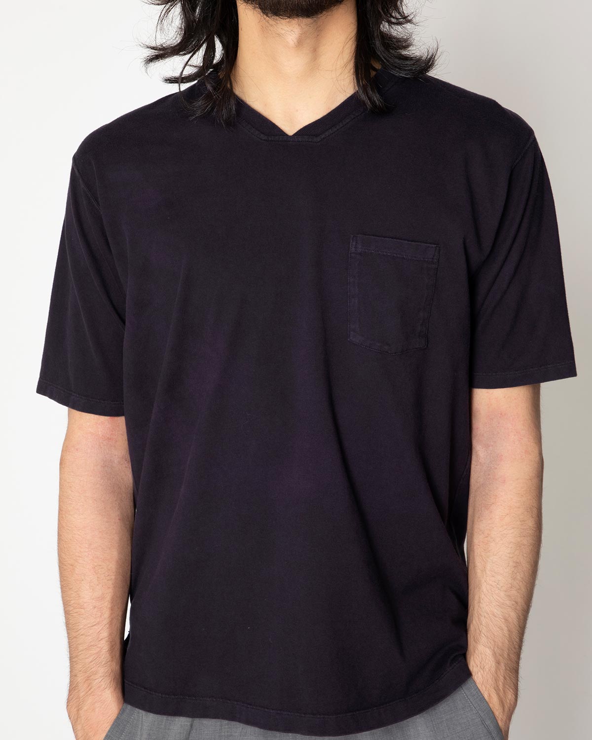 DWELLER S/S V NECK TEE COTTON JERSEY OVERDYED