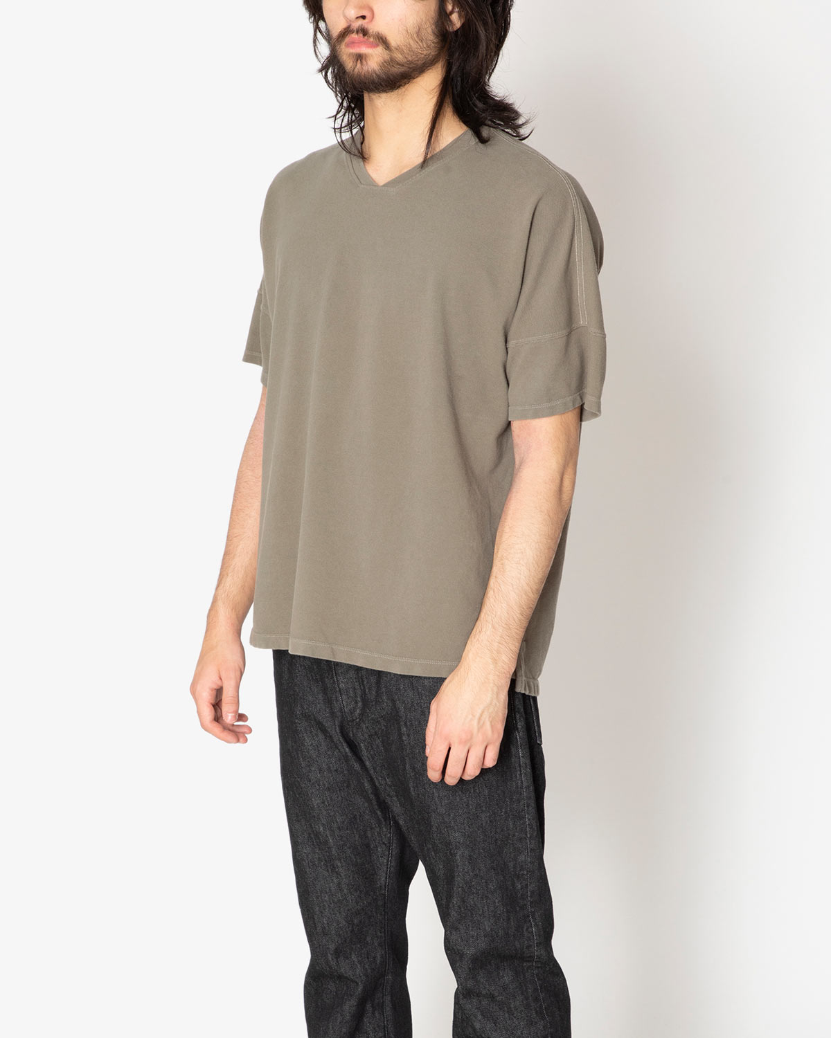 CLERK S/S V NECK TEE COTTON PIQUE OVERDYED