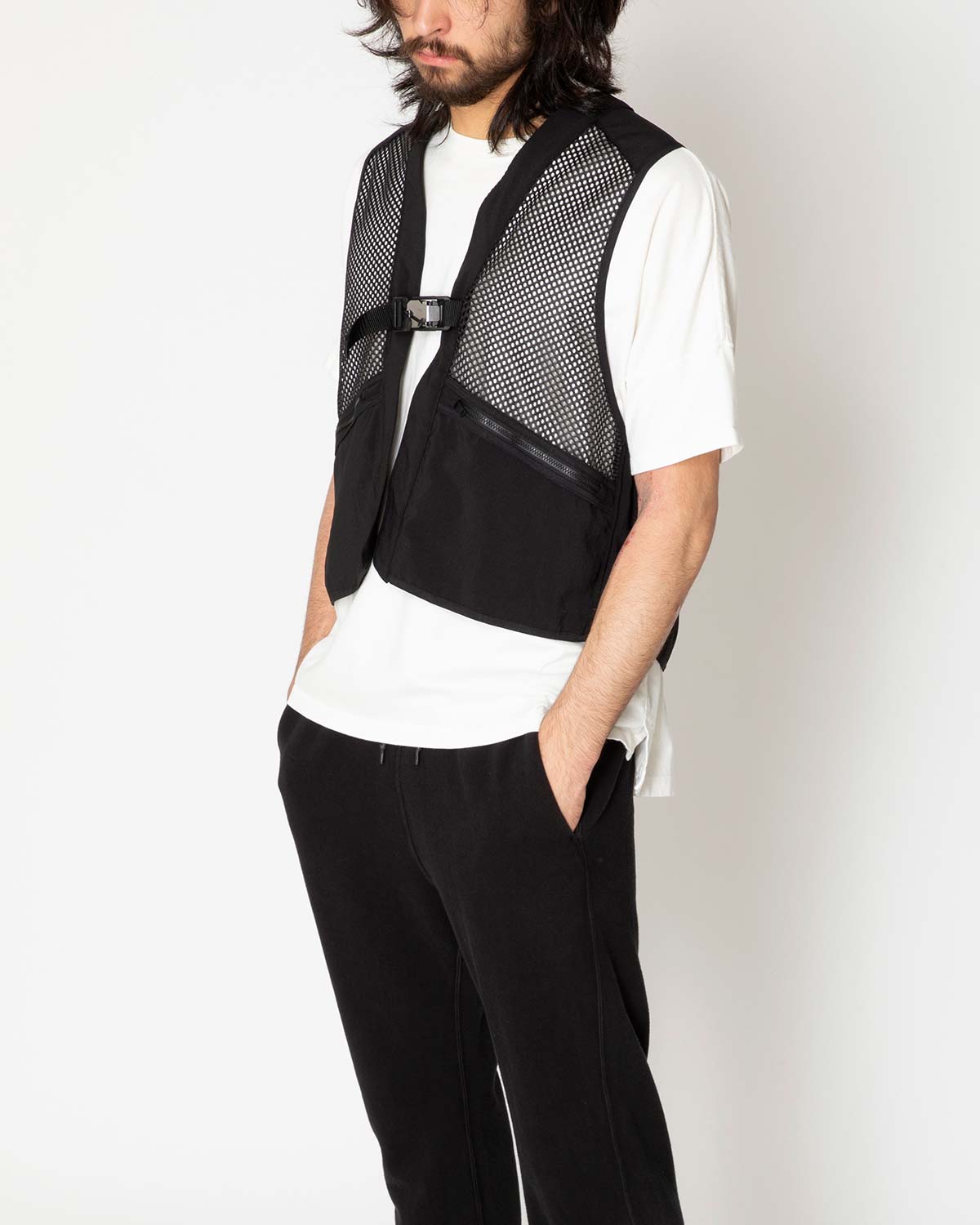 JOGGER VEST POLY MESH WITH FIDLOCK® BUCKLE