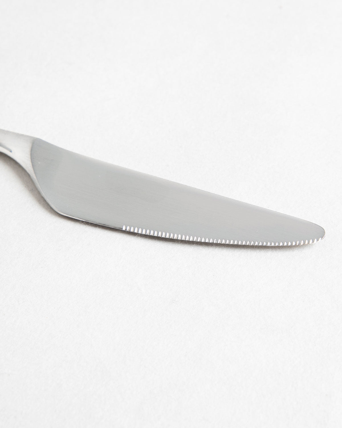 ディナーナイフ