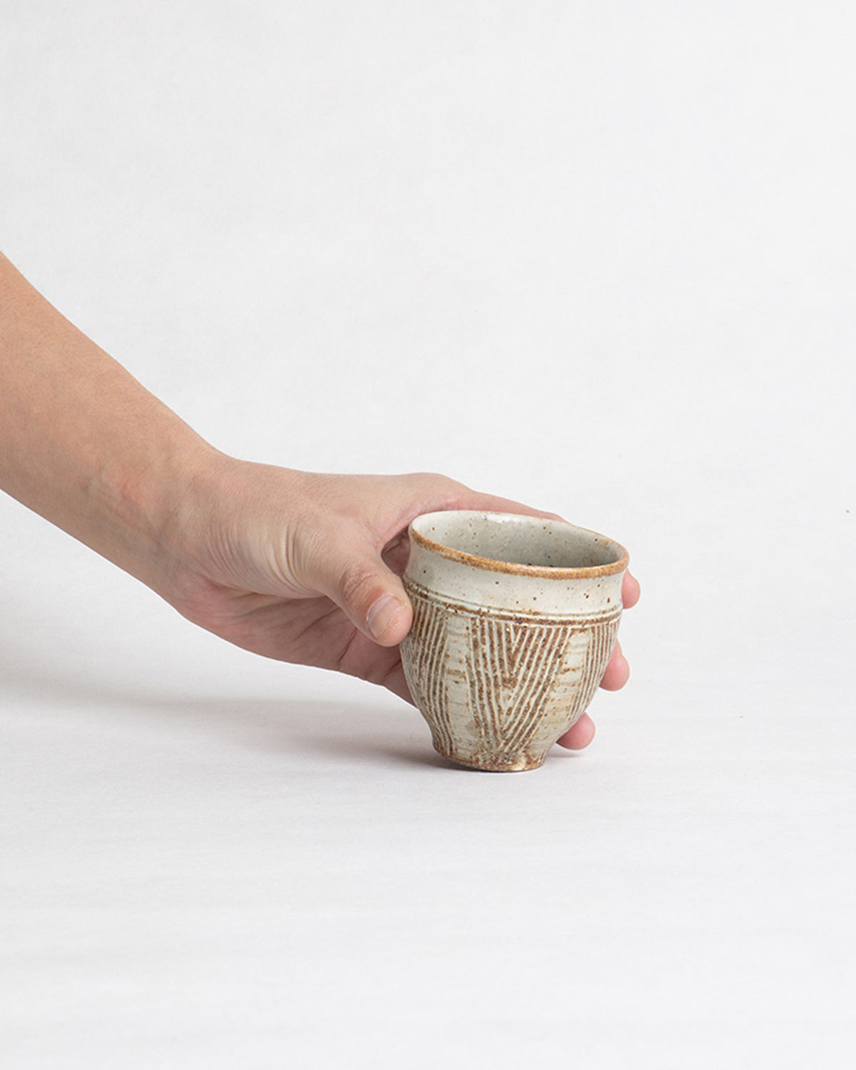 PATTERNED CUP